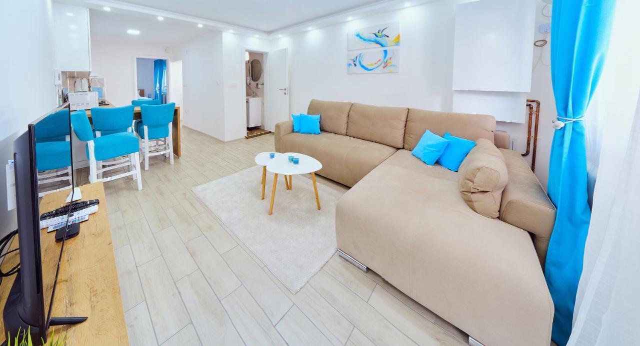 La Lorre Lux Apartment Jagodina Exterior photo